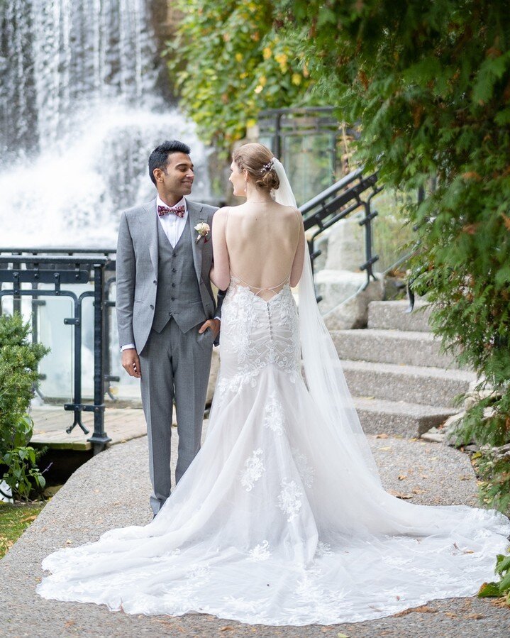 Reminiscing back to this beautiful day at Ancaster Mill. ​​​​​​​​
​​​​​​​​
The back of Alex's gown needed a moment in the spotlight, such a stunning look ✨