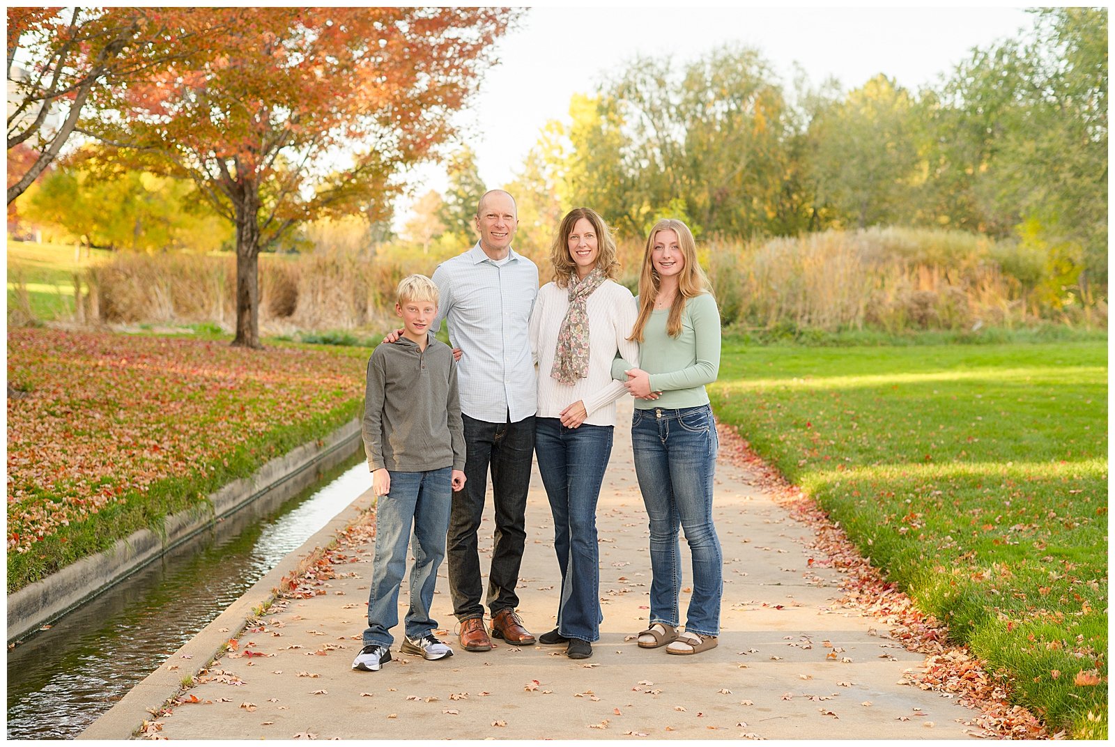 Denver Fall Family Photo Session at Wallace Park_0001.jpg