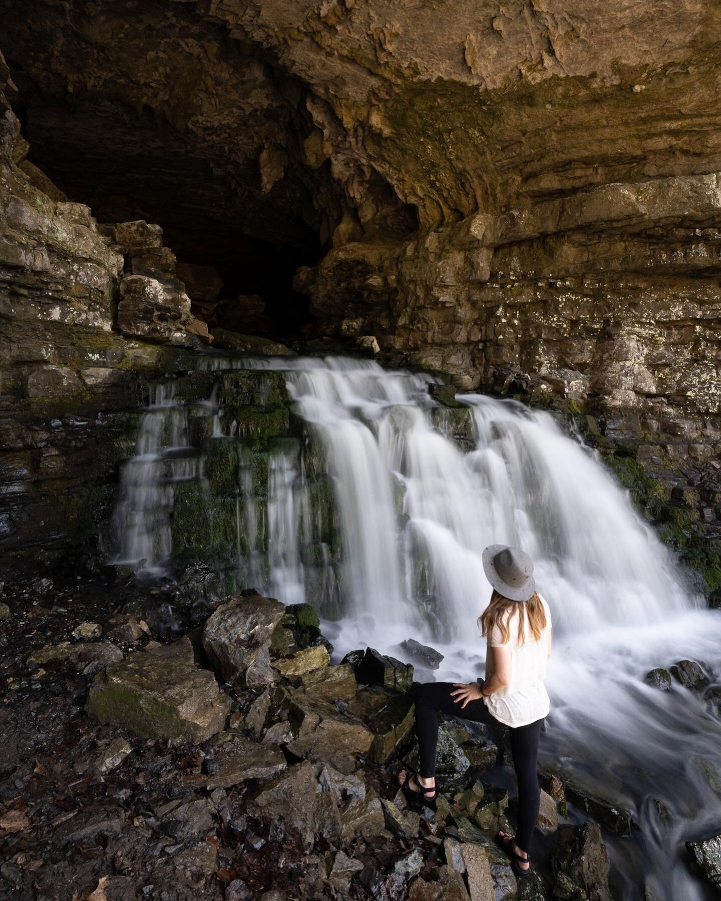 Yesterday was indescribable. I smiled and laughed alllll day long. Turns out, I desperately needed quality time in nature and in the sun - 70 degrees?! Yes please! Normally I don&rsquo;t shoot on sunny days, but I don&rsquo;t care. And normally I hes