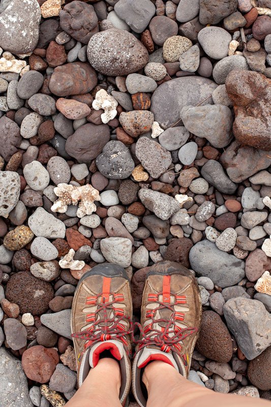 Hawaii-Feet---Kamillo-Point.jpg