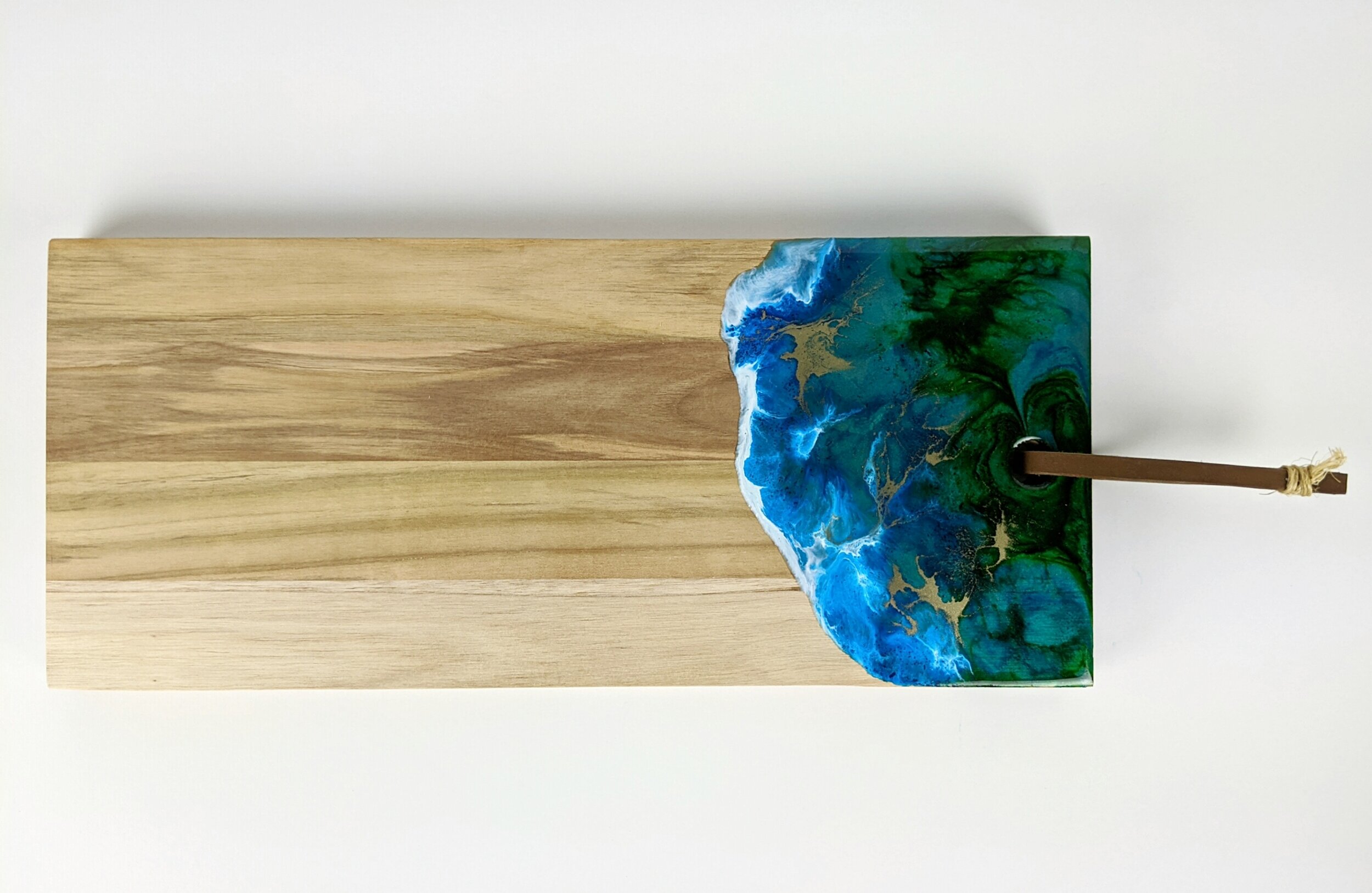 Pastels & Parcels Resin Art Based Handmade Gifts and Products