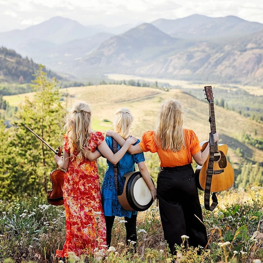 Thanksgiving is here in the US, and we just wanted to take a moment and thank you, our listeners. Truly, we are amazed by your kind messages and emails about how much you enjoy the music, and we are always so grateful to get to meet you in person aft