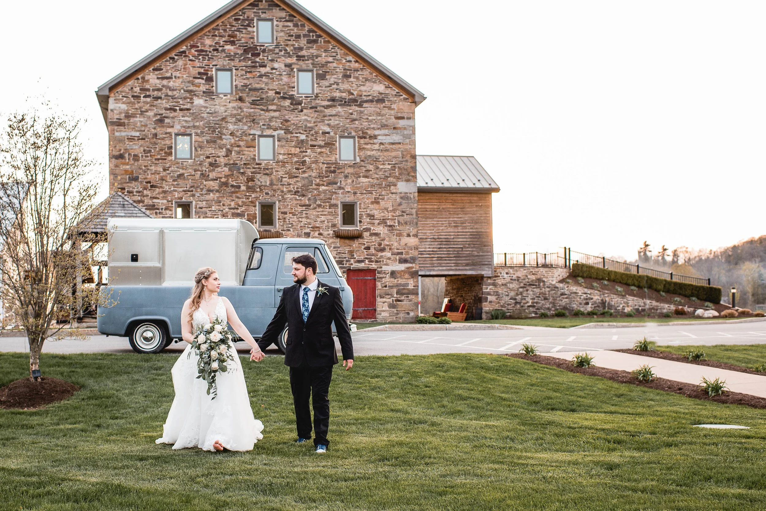 Rourke &amp; Renee {Herman and Luther's Montoursville, PA}