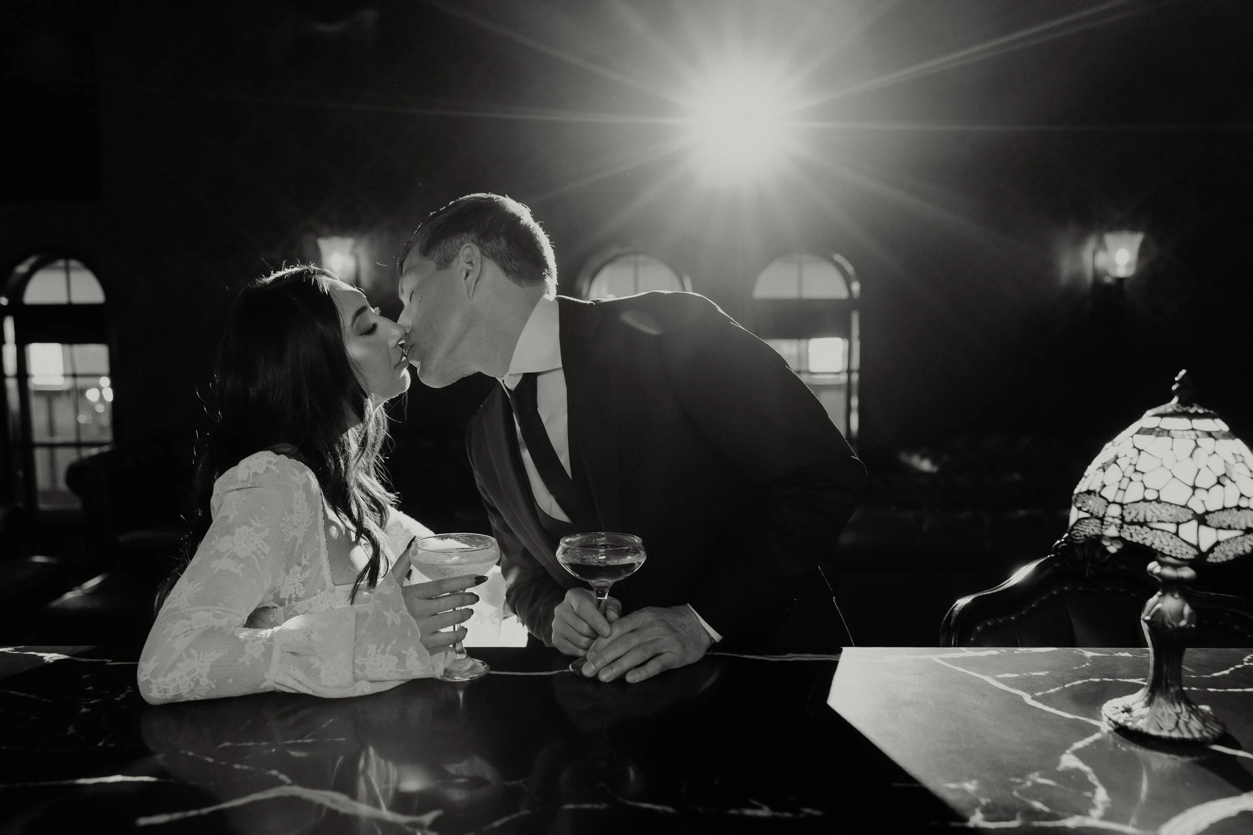 Portia &amp; Sean’s Moody Bar Engagement Session 