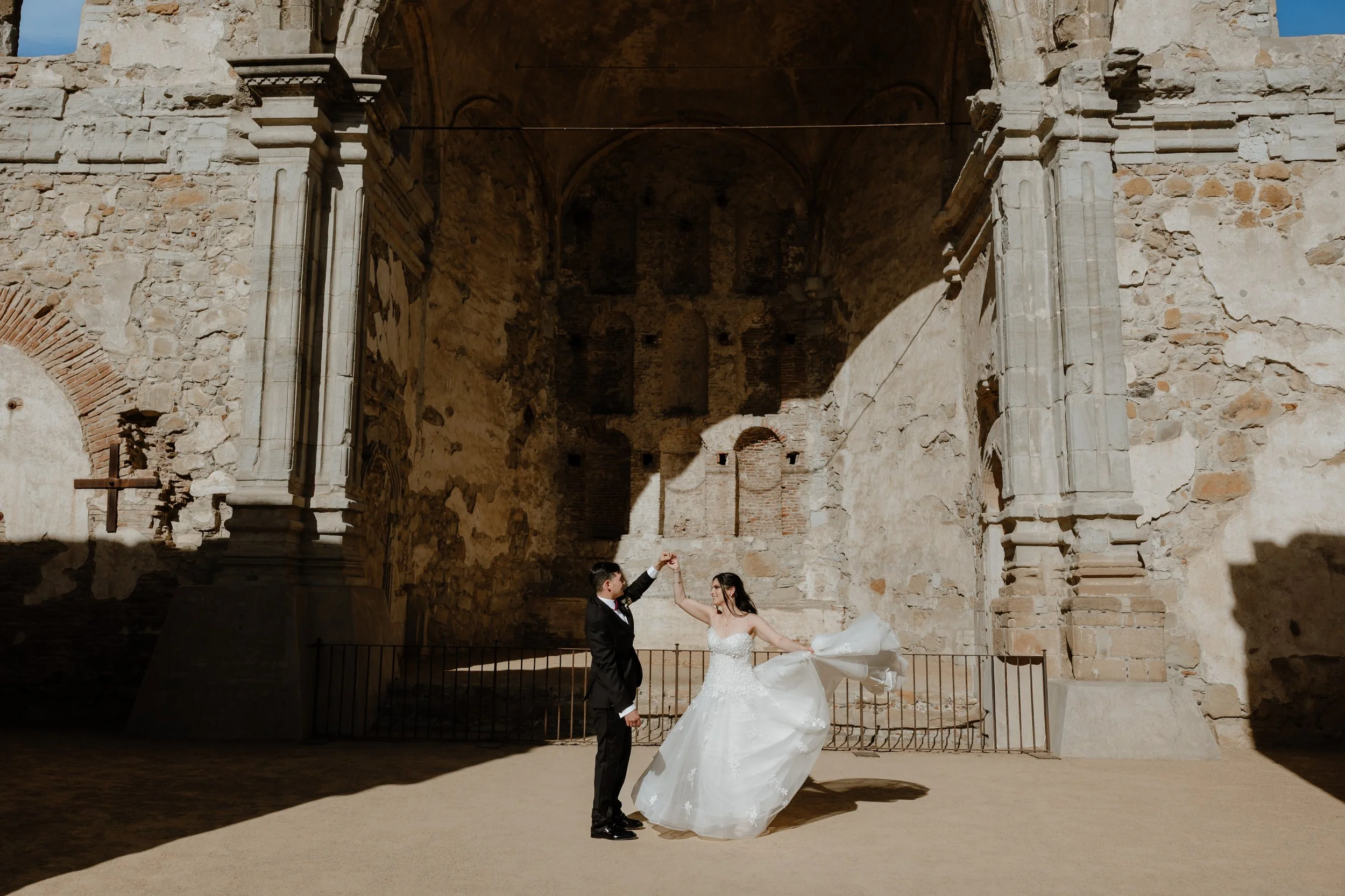 Roxanne and Matt's Wedding at Franciscan Gardens in San Juan Capistrano, CA        - Eve Rox Photography-4.jpg