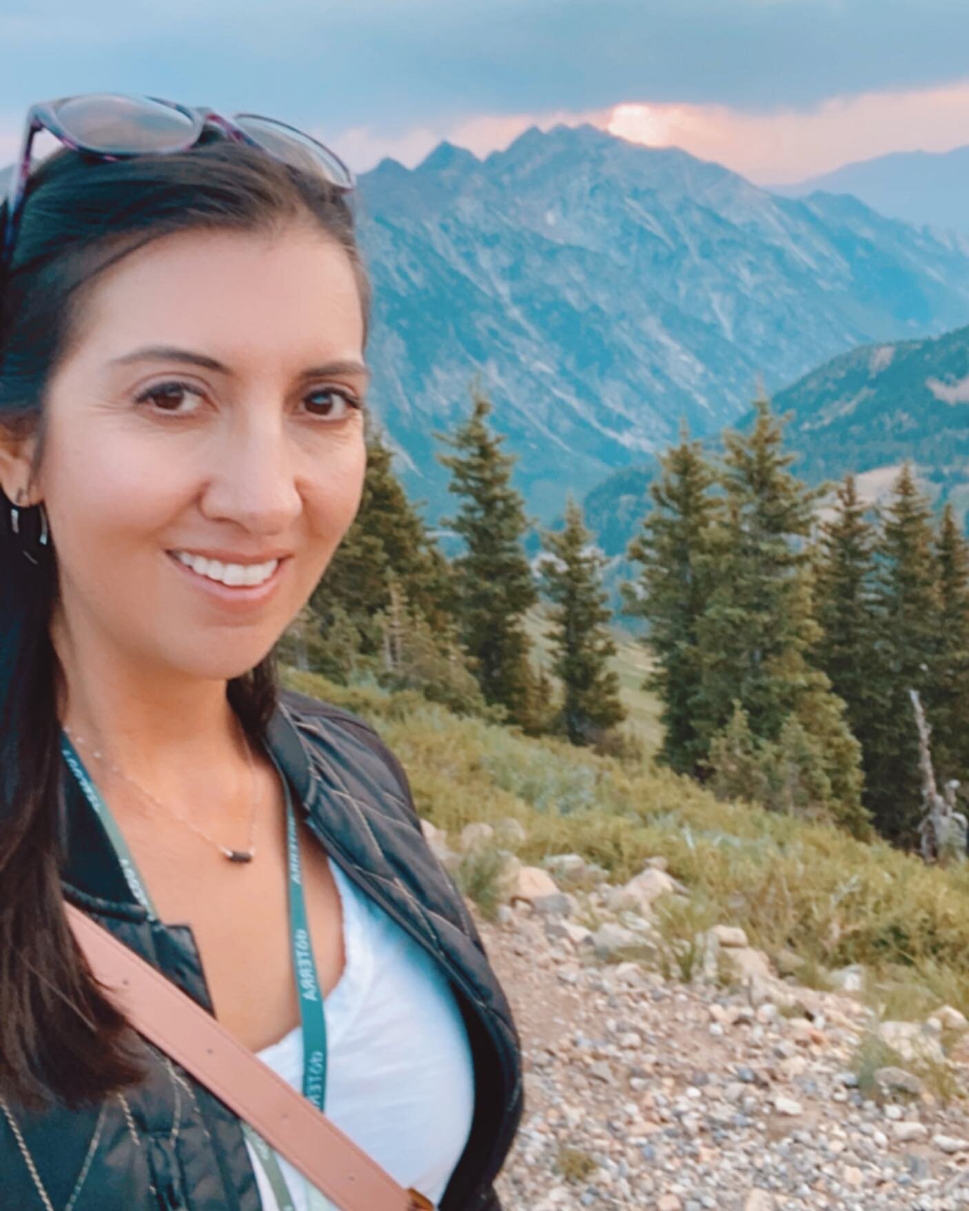 My heart is so full from my time at the @doterra Diamond Retreat, and my mind is full of so many ideas! Have I ever mentioned that my number one Clifton strength is Ideation. 🧐 ⁣
⁣
More than ever, I am excited to welcome new members into our team. S