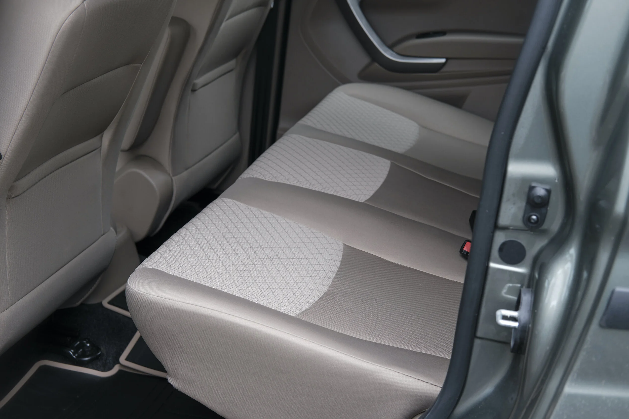 Mahindra Bolero Rear Seat Space