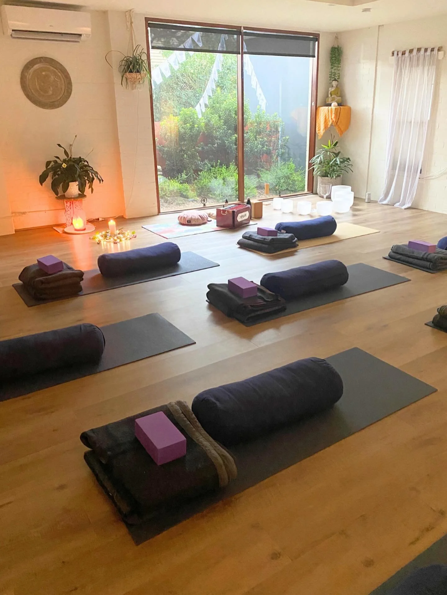 Gentle Somatic Yoga with Sharon, Wednesdays 9.30am to 10.40am
@inspiriturbanretreat Surrey Hills, Melbourne
 
Join me and a welcoming community of women as we reconnect with grounded wisdom in ways that feel real and embodied. 

Through feminine yoga
