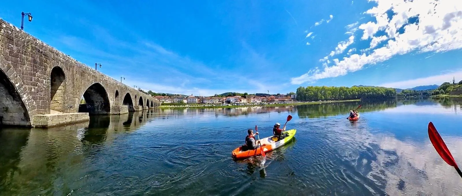 kayak in portugal
