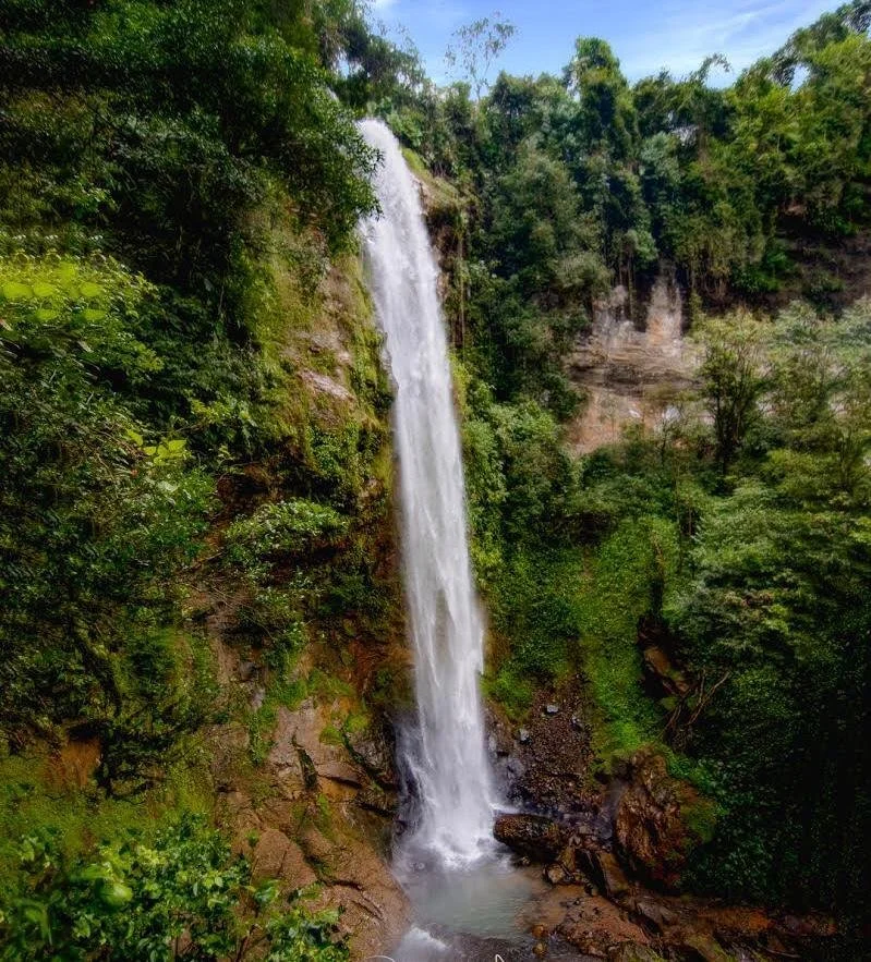 waterfall in costa rica