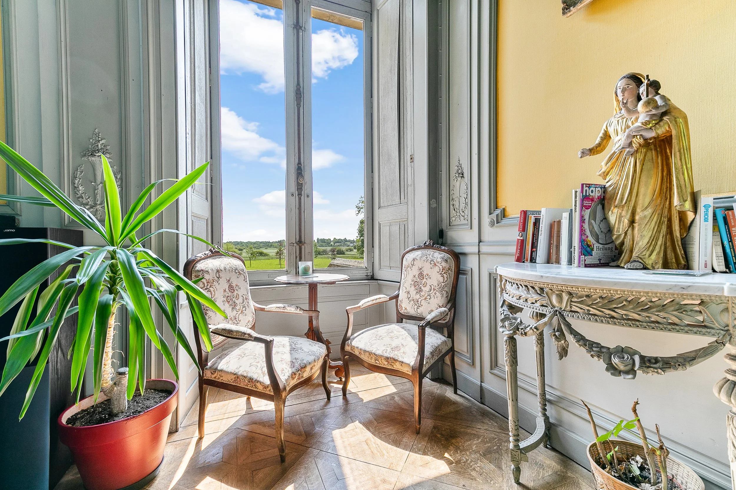 Chateau Coliving (10 of 79).JPG