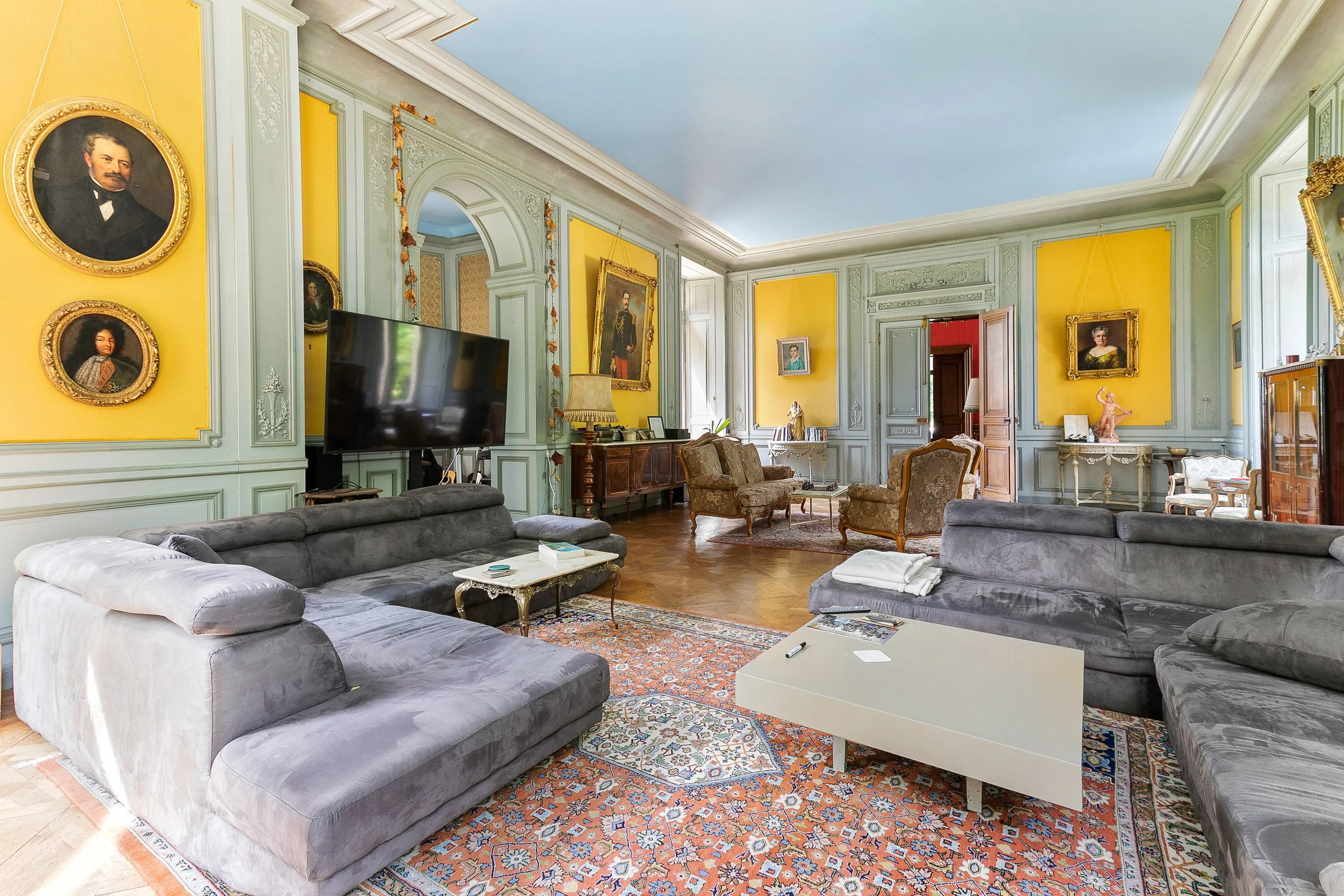 Chateau Coliving (9 of 79).JPG