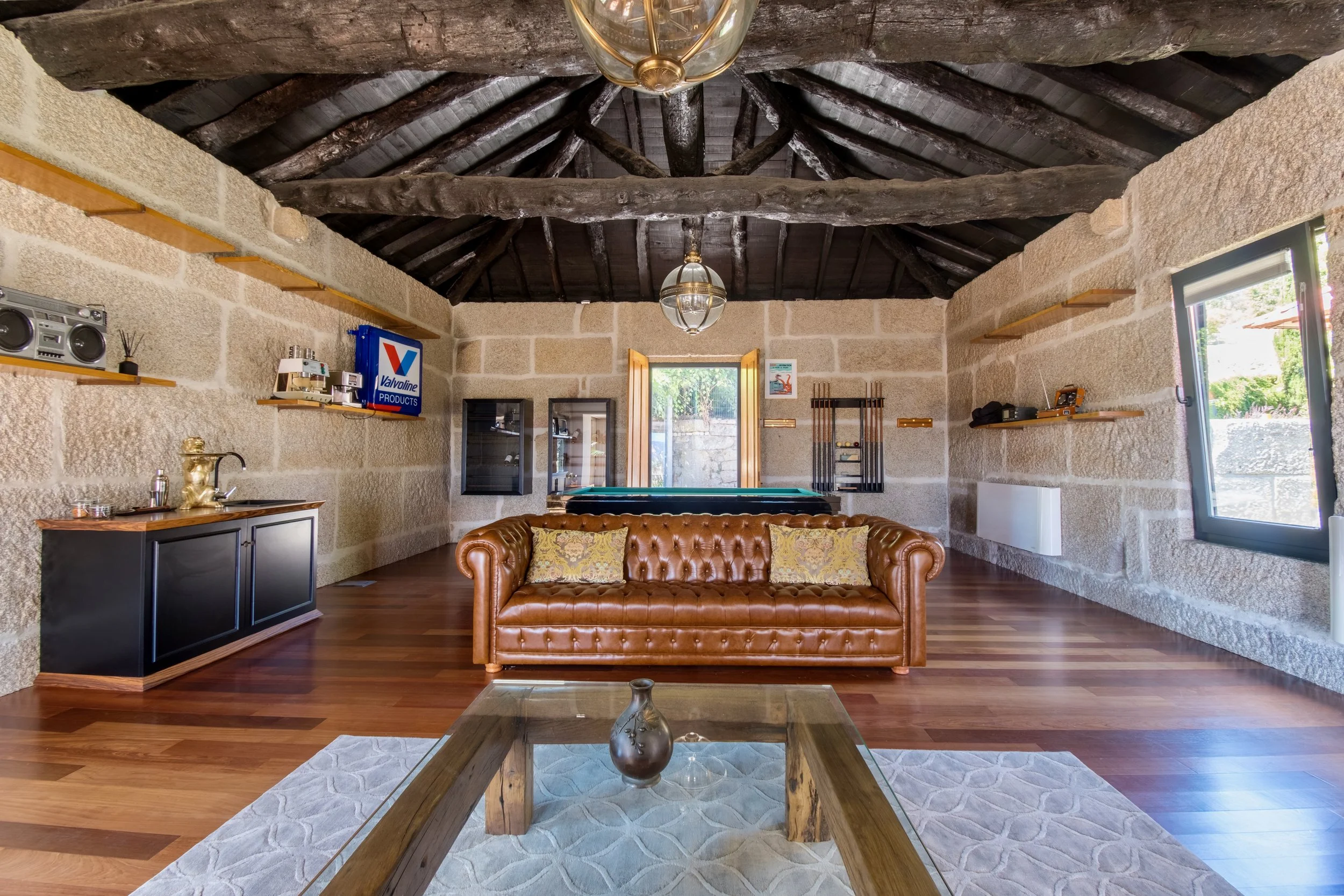 gorgeous brown leather couch