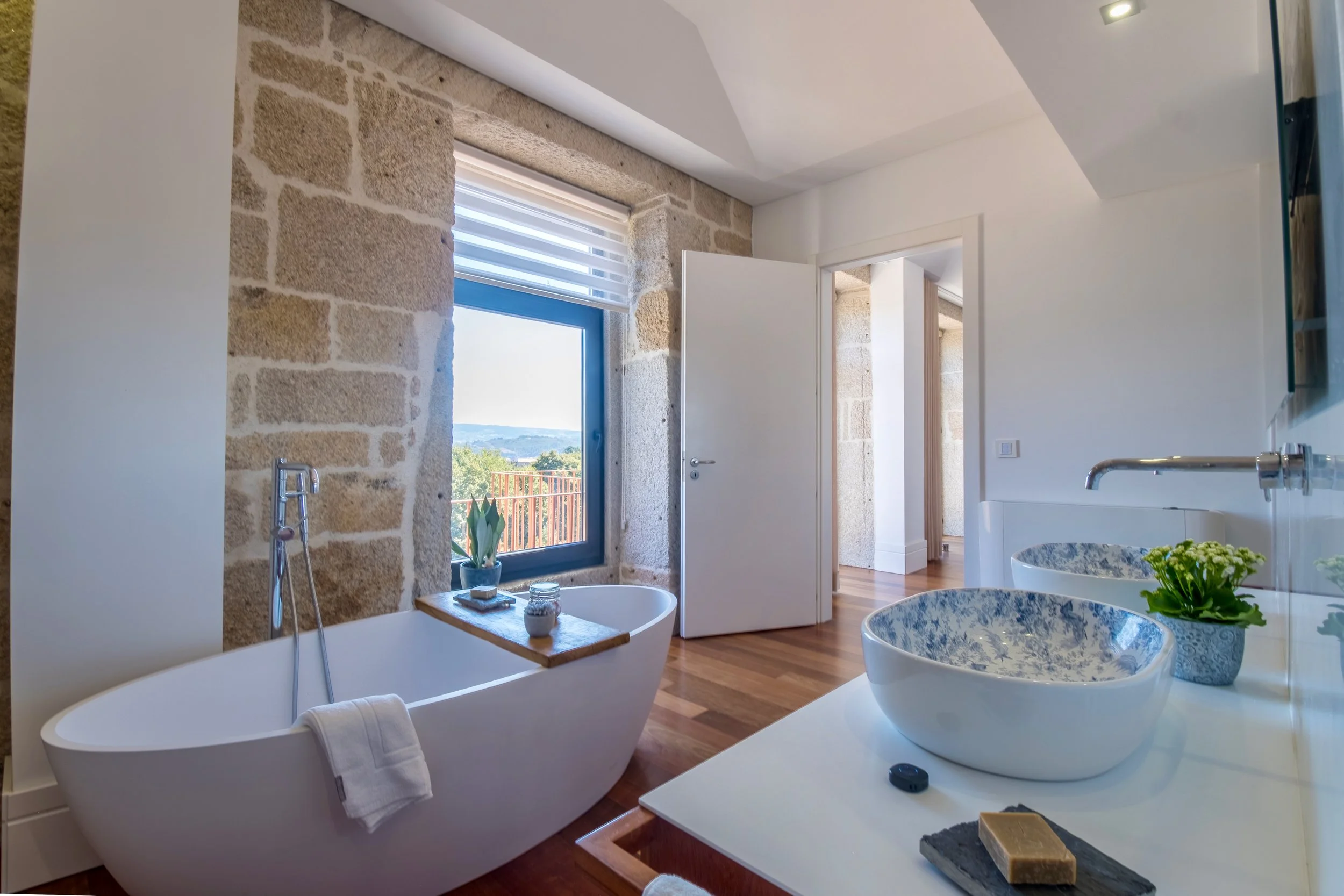 luxury white bathroom