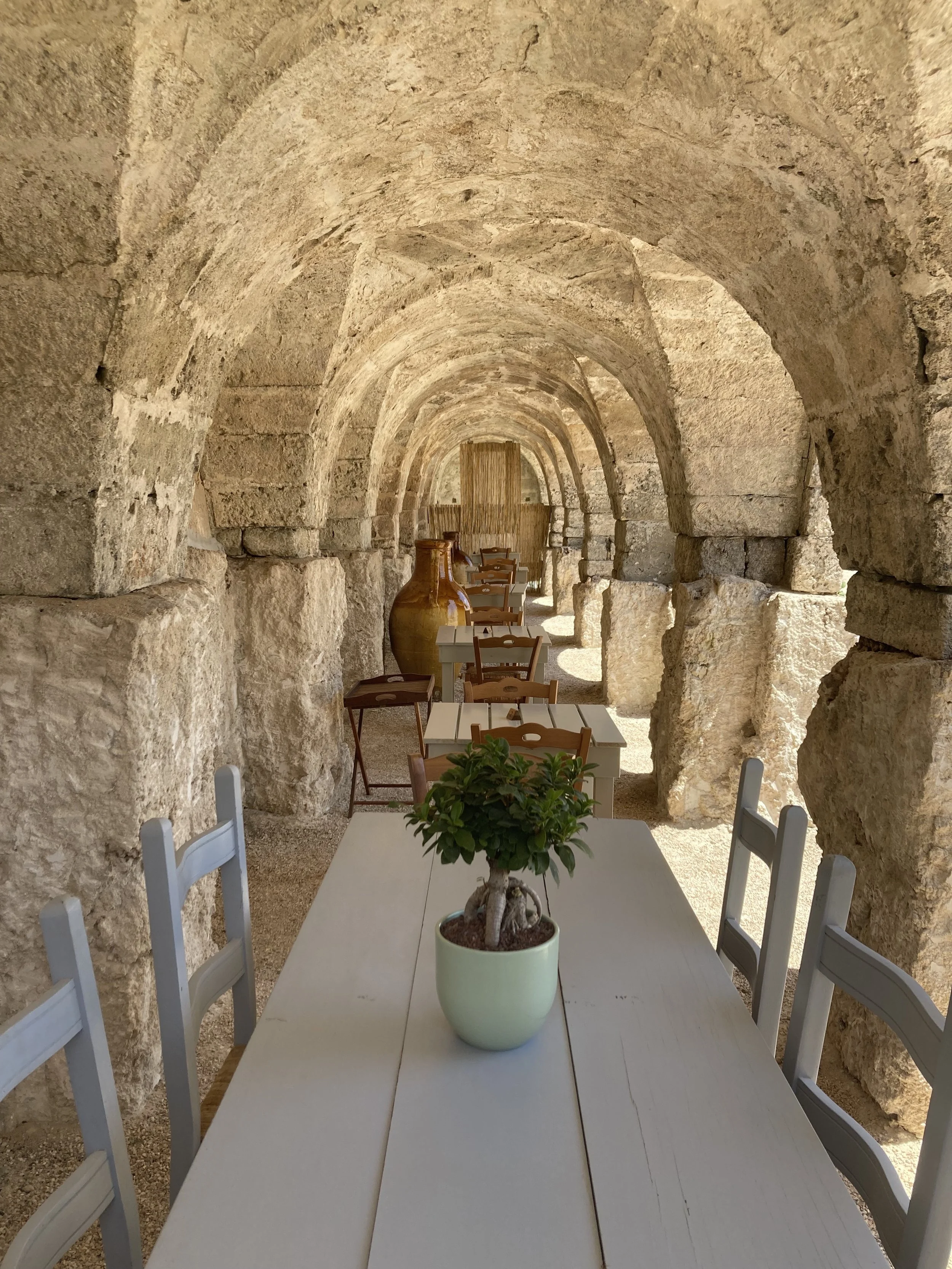 Archway outdoor dining