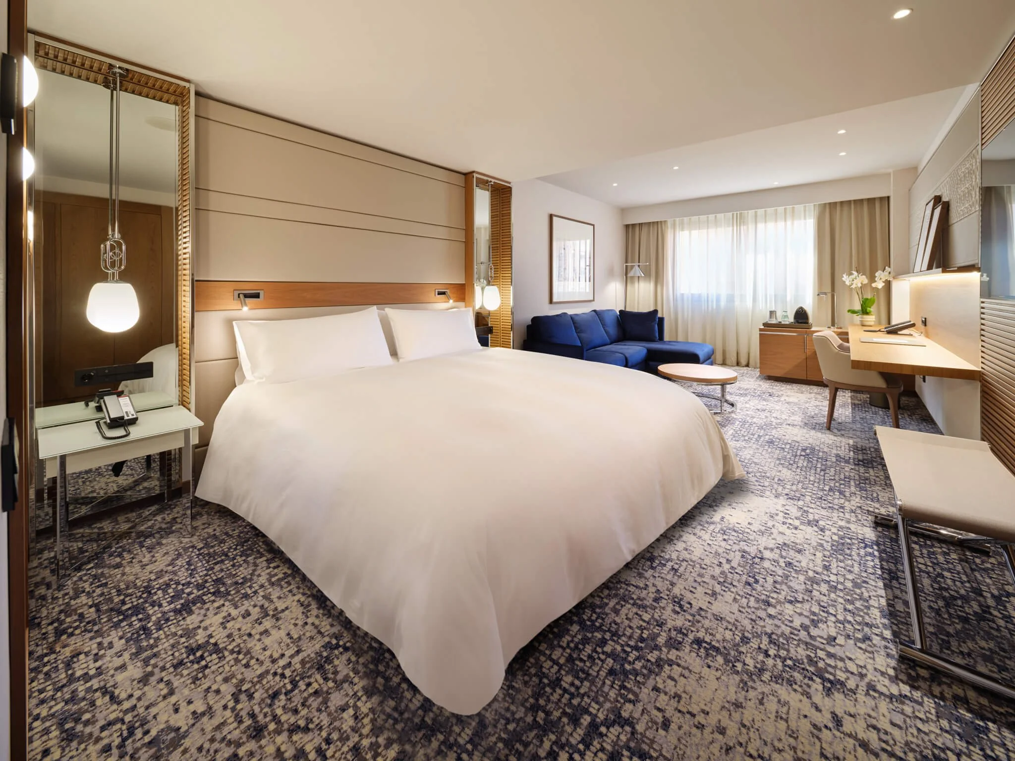 classic_room-gallery-1.jpg