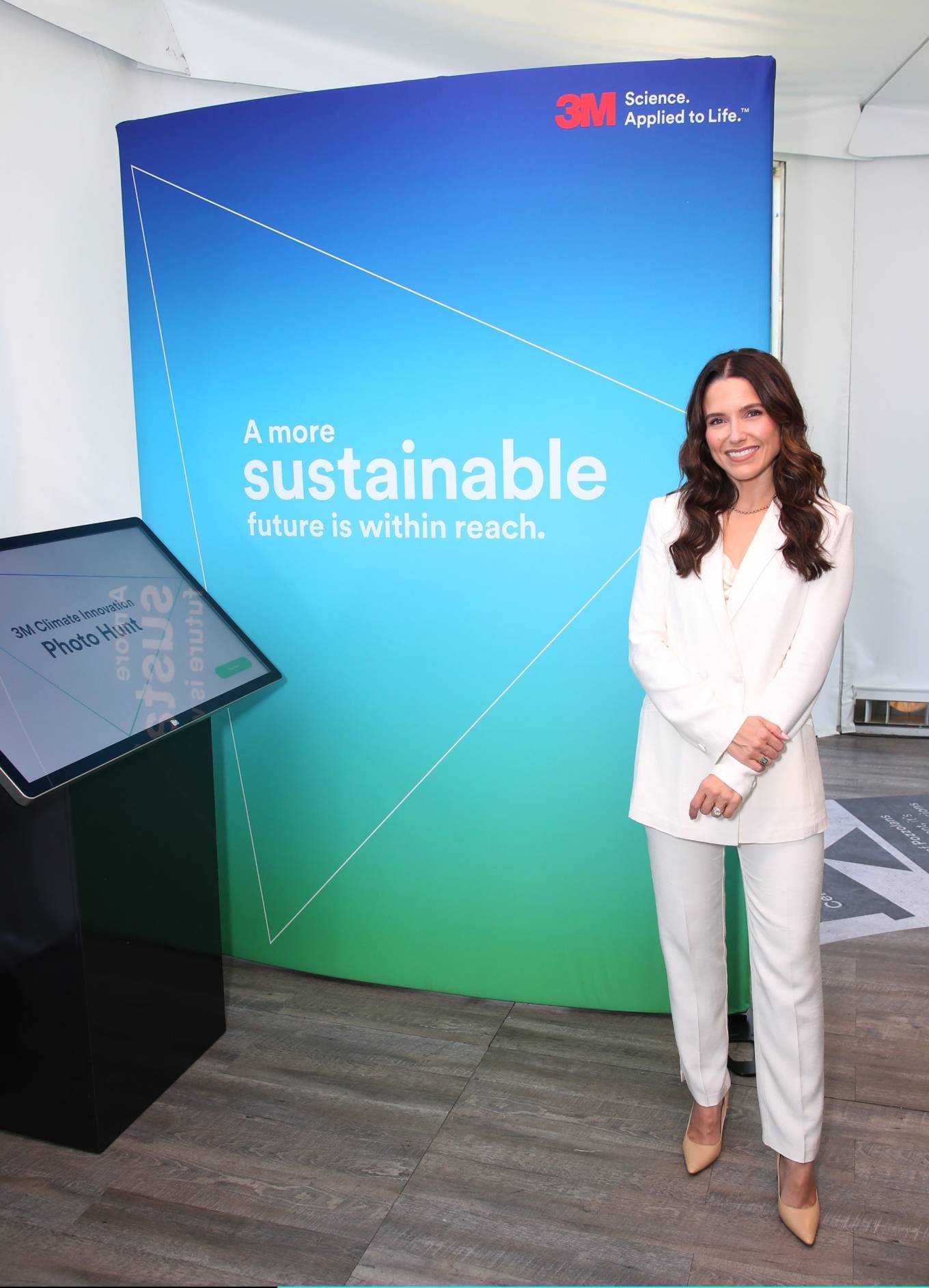 Sophia-Bush---A-the-3M-Climate-Innovation-Center-during-Climate-Week-NYC-03.jpg