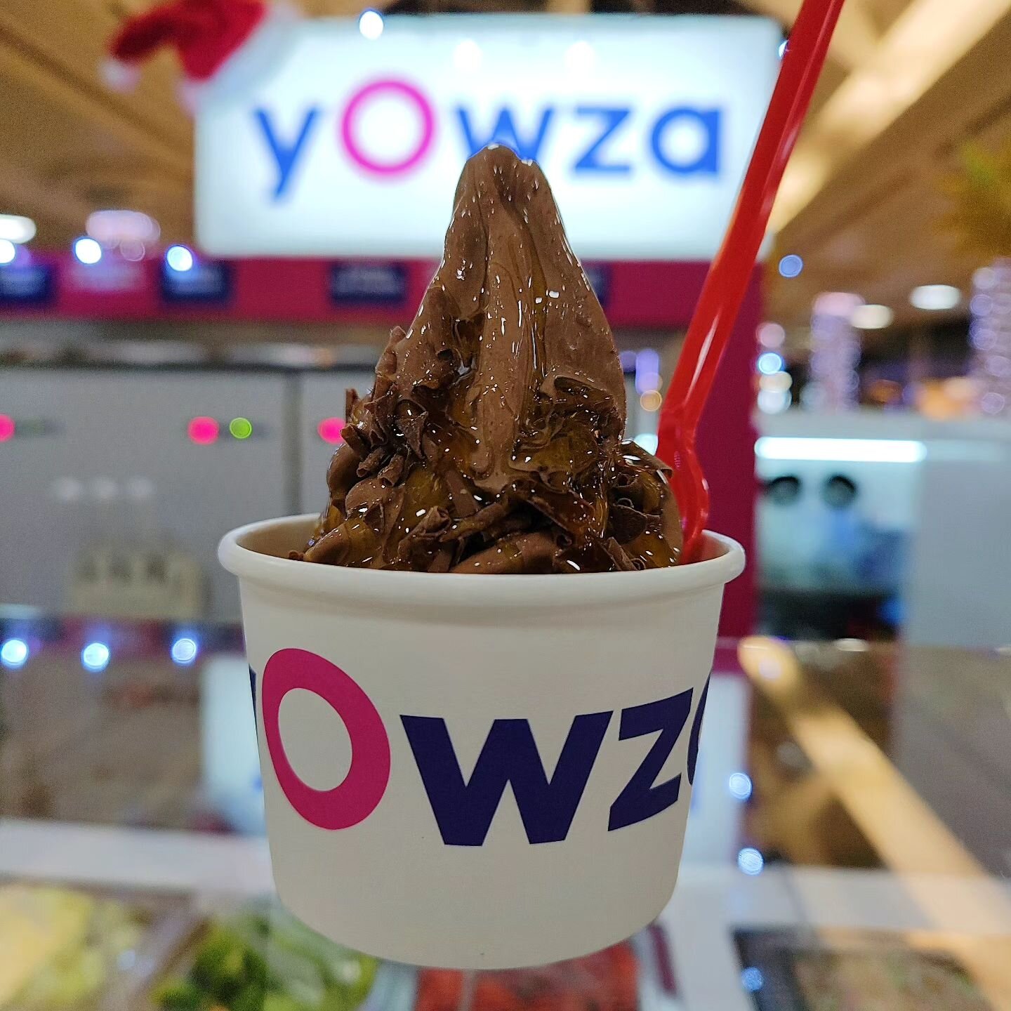 It's not Terry's.... It's mine!

Terry's Chocolate Orange! Limited edition Christmas soft serve special 😜❤️🍦

Find us in the upper yellow mall @metrocentre

You can also order online @ubereats_uk @justeatuk @deliveroo

#frozenyogurt #chocolate #haz