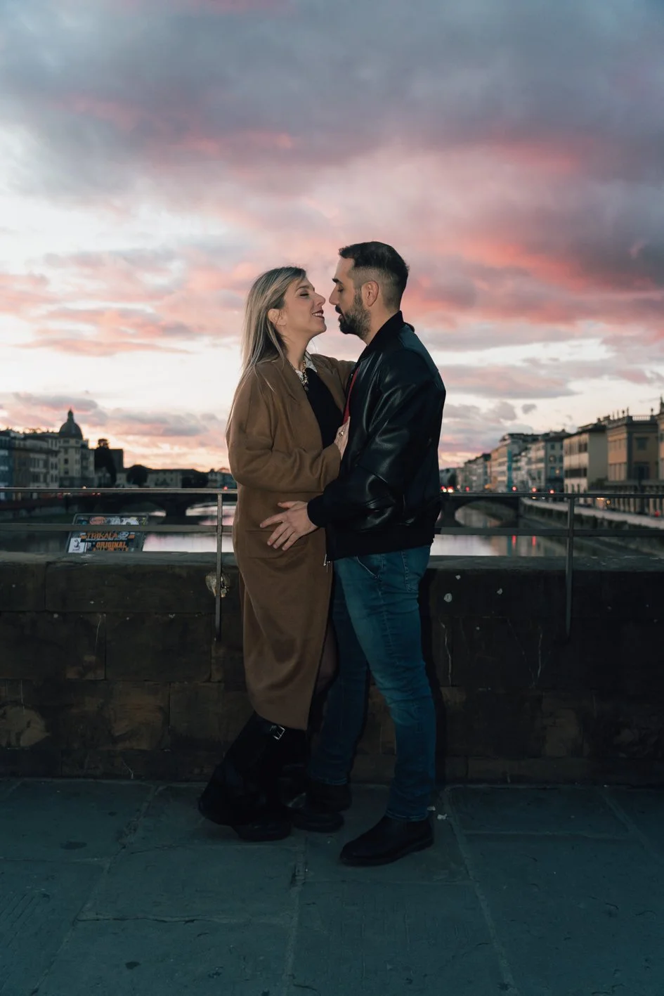 coppia tramonto firenze