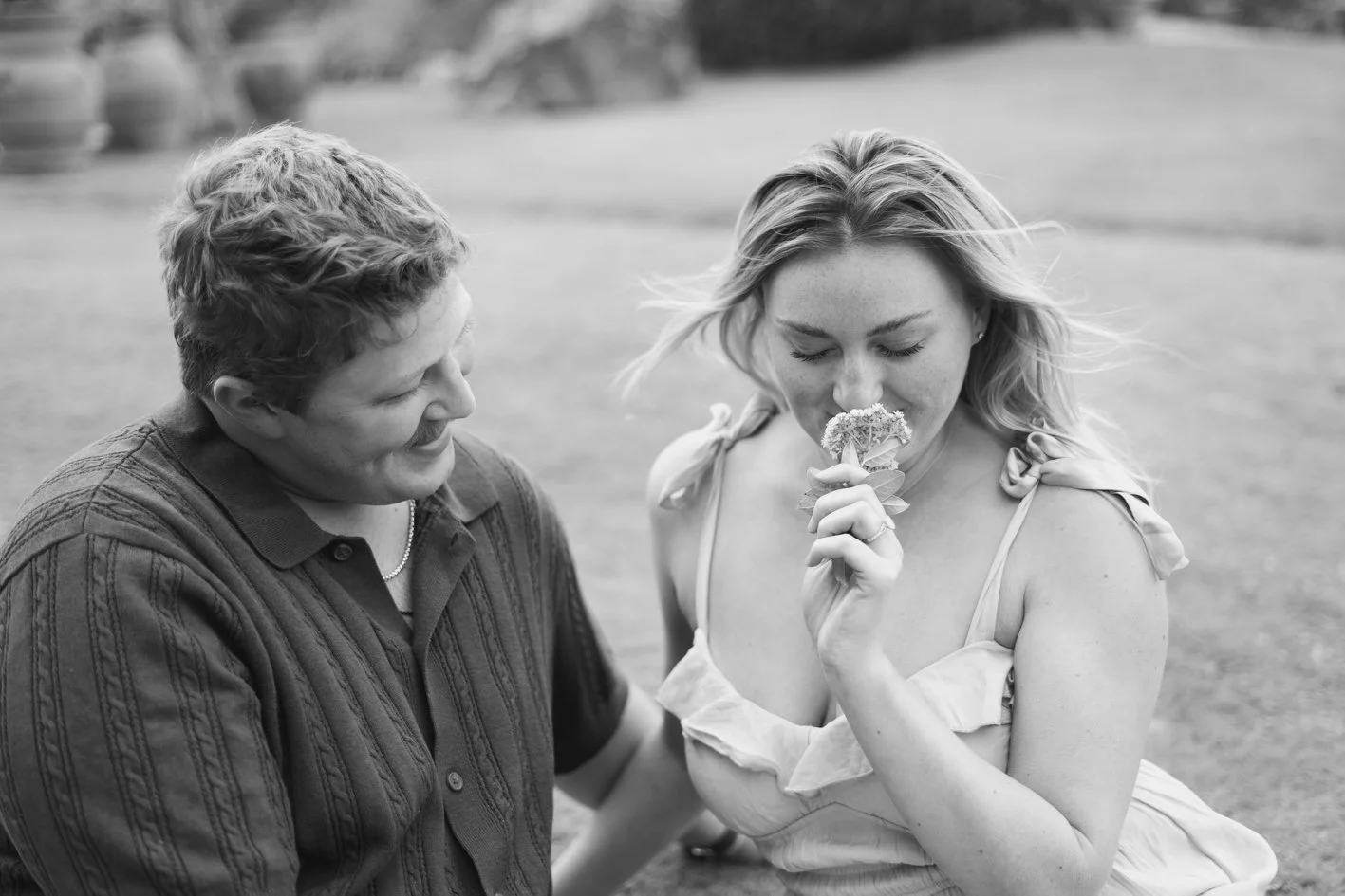 Romantic couple in Tuscany black and white