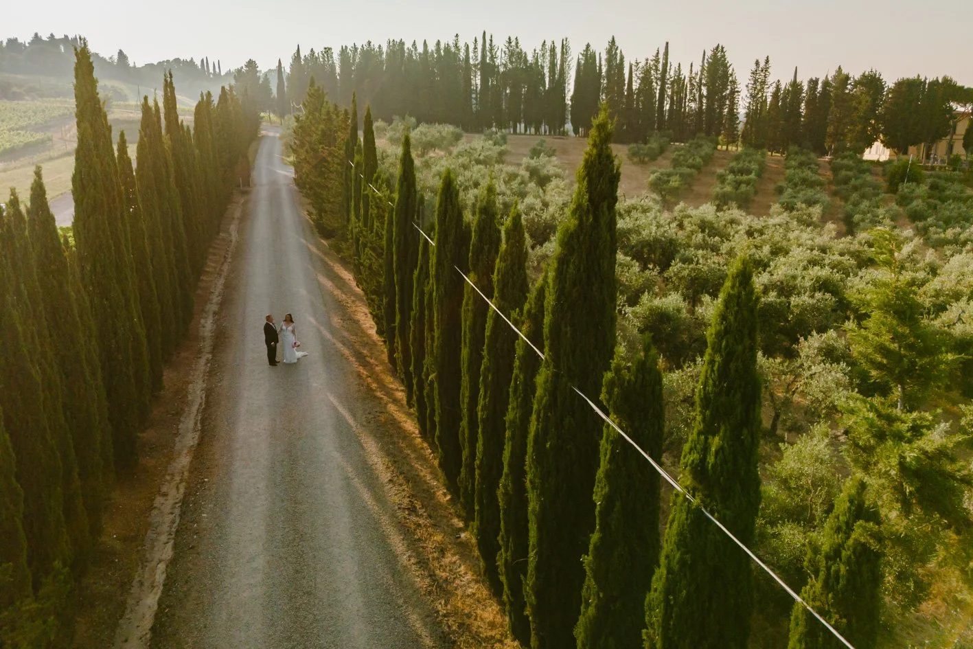  drone Couple wedding 