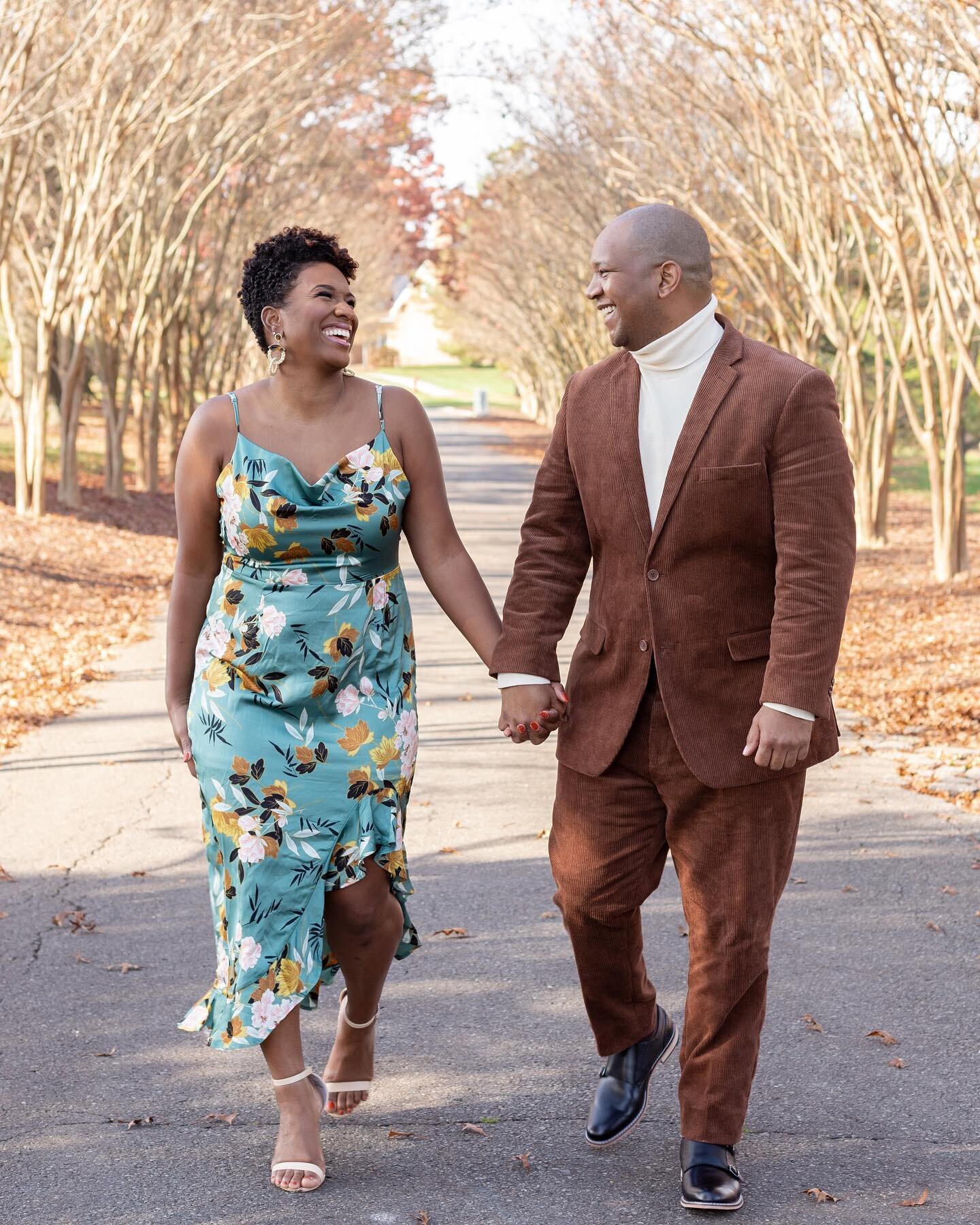 &ldquo;Love doesn&rsquo;t make the world go round. Love is what makes the ride worthwhile . &ldquo; ~ Franklin P. Jones~
&bull;
&bull;
&bull;
www.patricejolene.com
#patricejolenephoto #engagementphotos #engaged #liveinthemoment #mdphotographer #dcpho