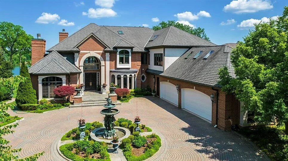 West Bloomfield: Market Statistics: September 2021