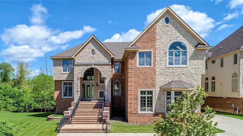 West Bloomfield: Market Statistics: October 2021