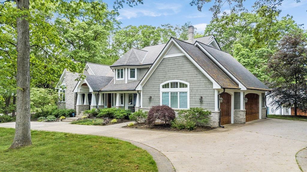 Bloomfield: Market Statistics: November 2021