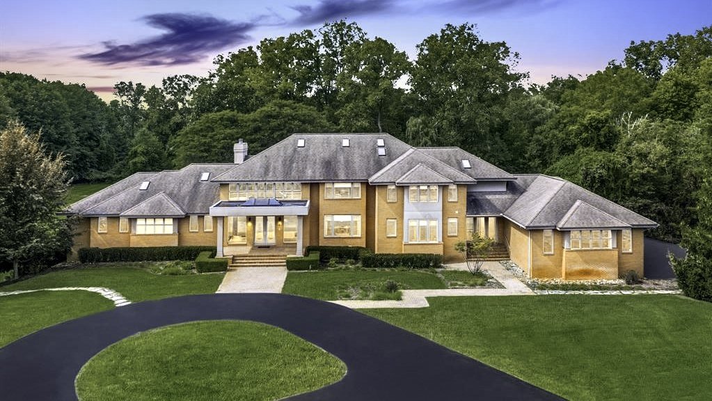 West Bloomfield: Market Statistics: February, 2022
