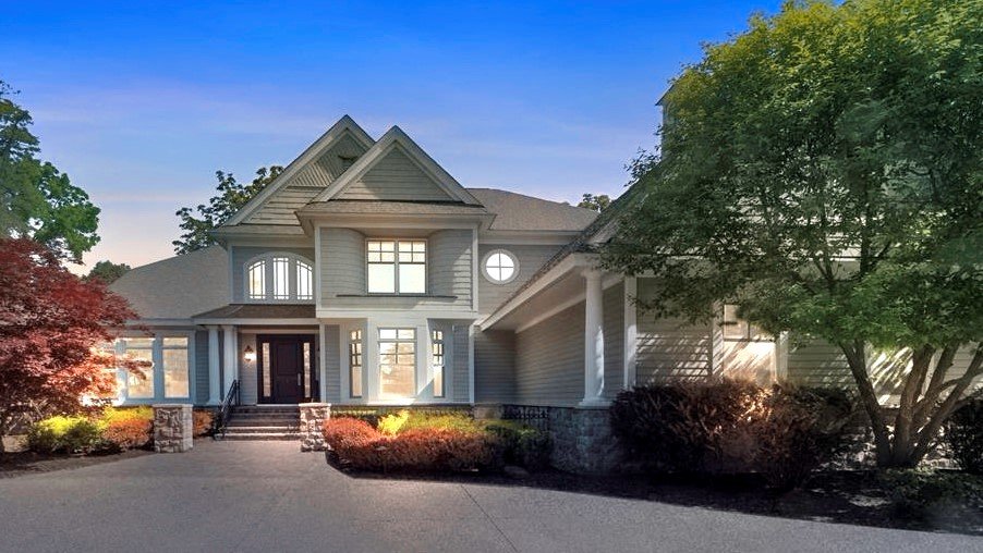 West Bloomfield: Market Statistics: June, 2022