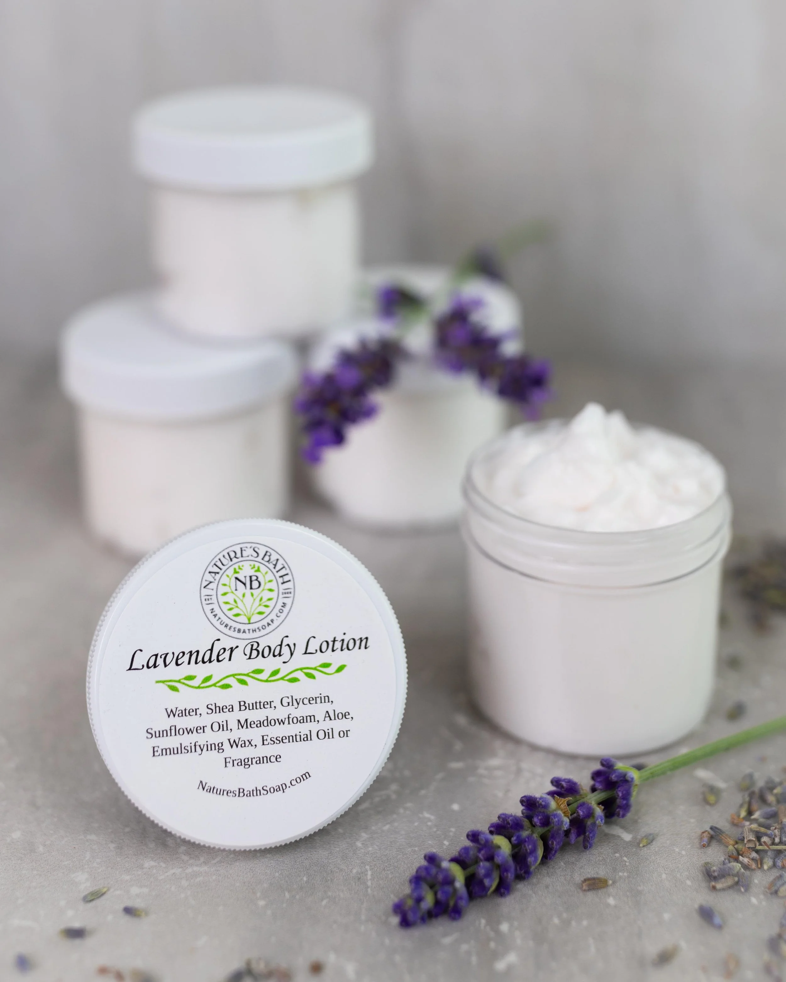 LOTION-LAV-┬⌐2024NATURESBATH-WEB.jpg