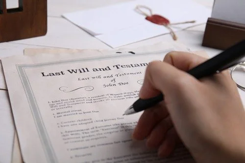 4 ways you could choose to pass on assets to loved ones