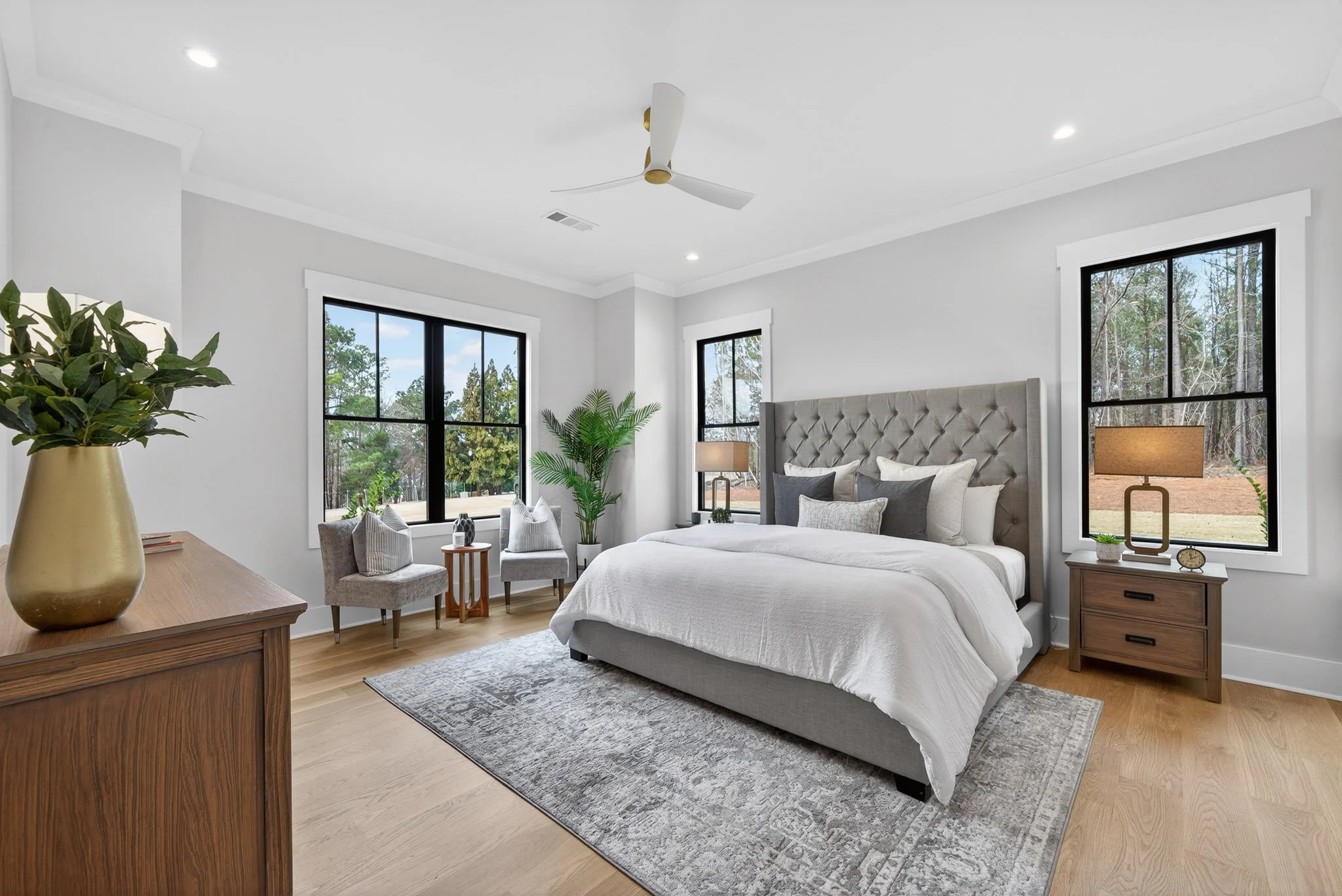 2020 Clearwater Dr-04407.jpg