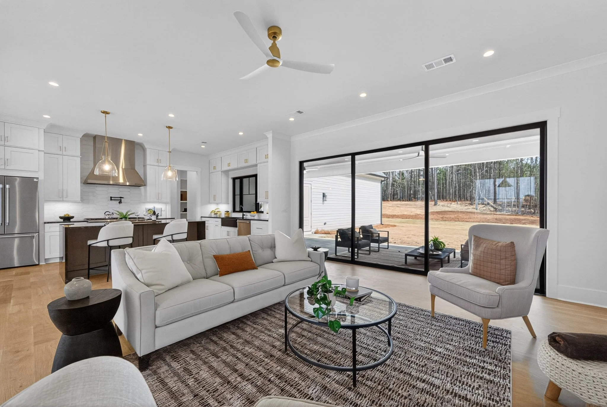 2020 Clearwater Dr-04337.jpg