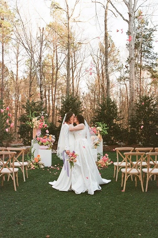 12 Best Wedding Venues in Raleigh NC for Film Photography