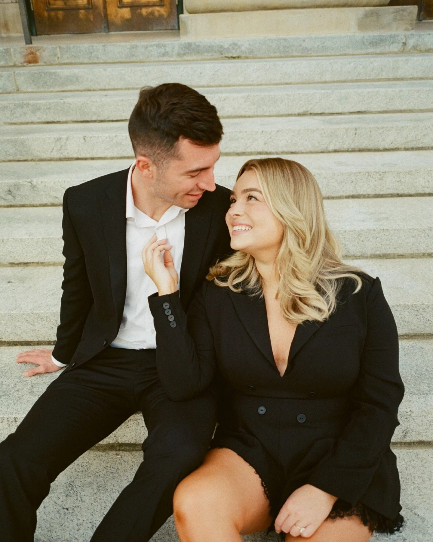 @jameytsmith &amp; Luke on film in uptown Charlotte, where we got the most gorgeous fall light for some  photos celebrating their engagement 

All on film scanned and developed by @nicefilmclub 

__________________________
Charlotte film photographer