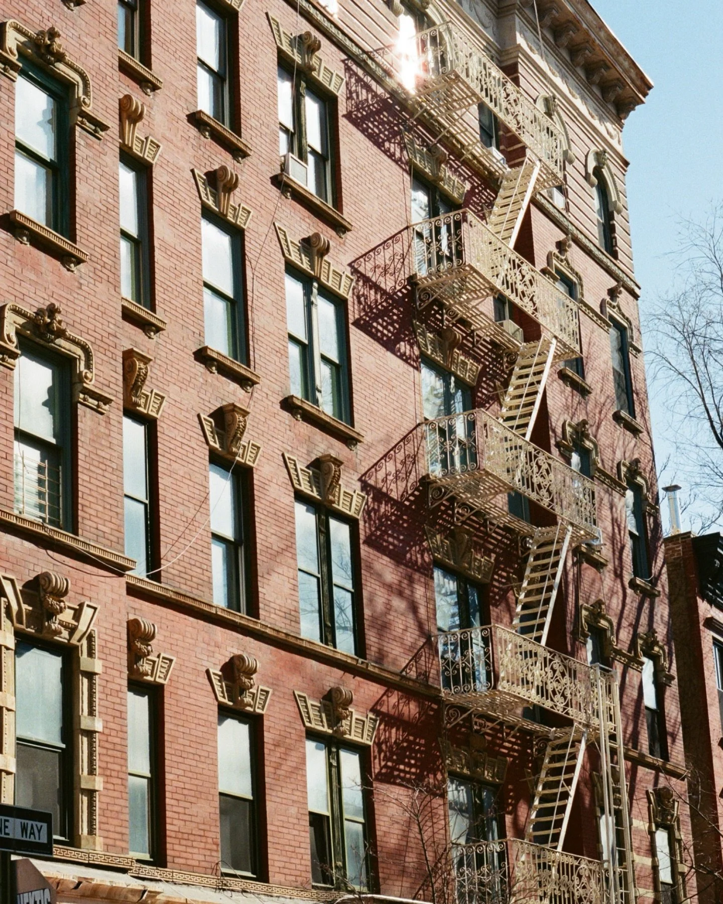 Postcards from a wintery New York

A little bit of personal work shot on a mix of fujifilm and lomography film 

____________________________
New York film photography, NYC on film, east coast wedding photographer, film wedding photographer