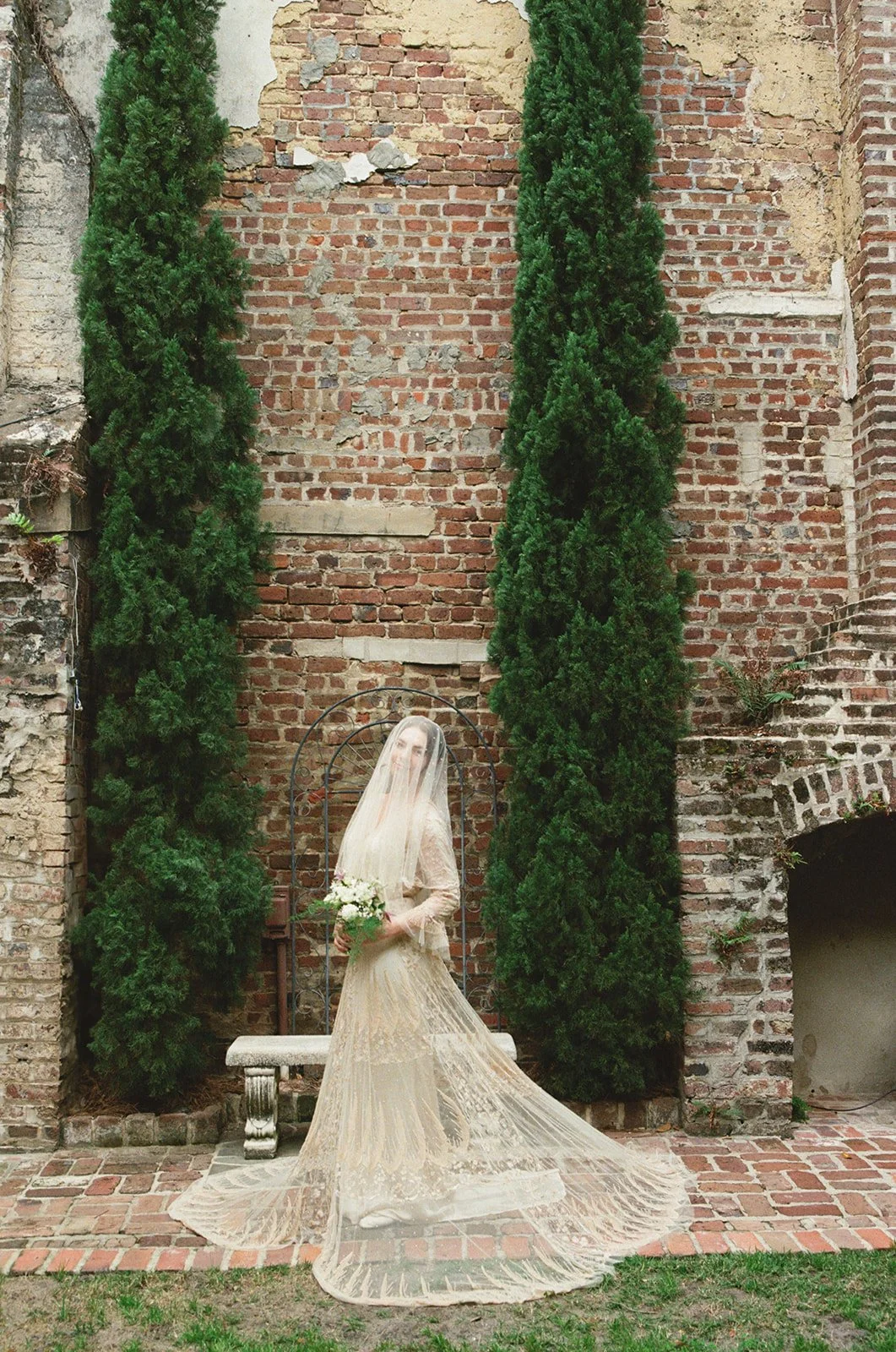 South Carolina Society Hall Wedding | The Photo Brief