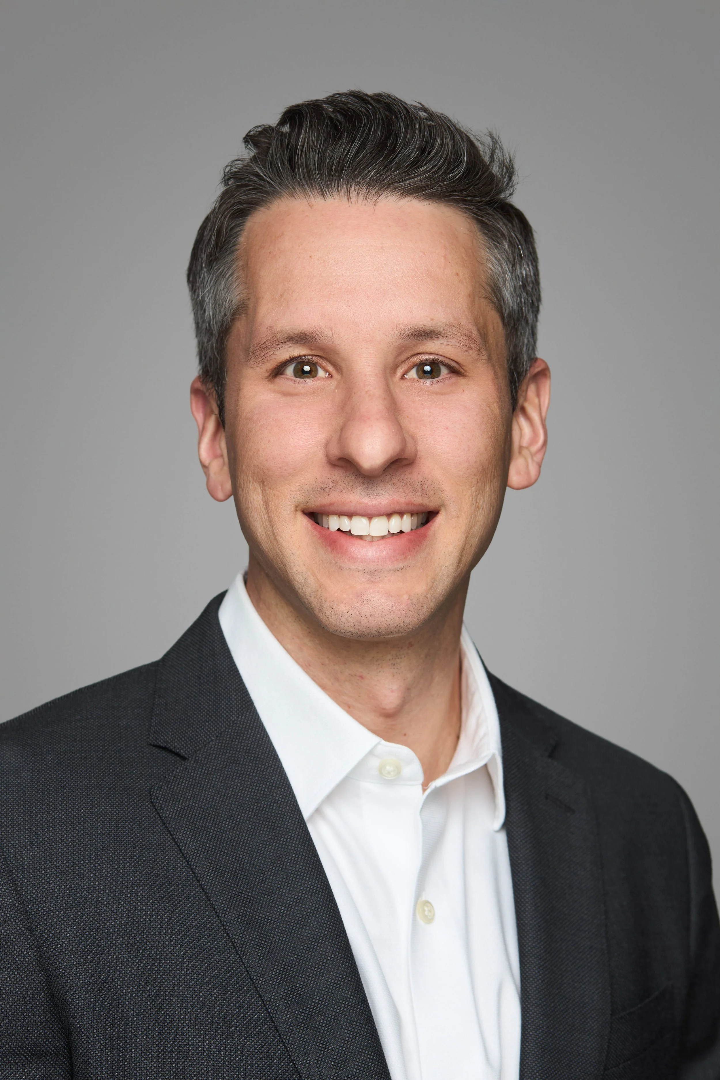 Headshot - 4-(1 of 1).jpg