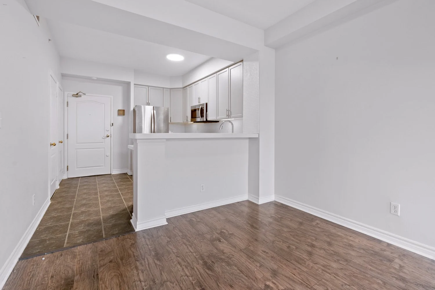 3531 lakeshore_011.jpg