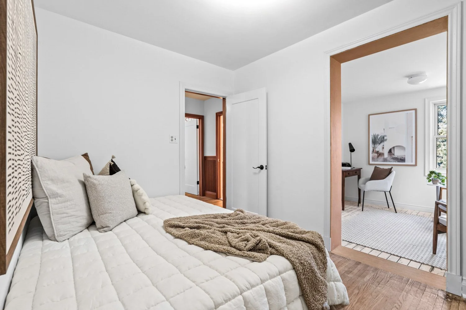 327 Bessborough_033.jpg