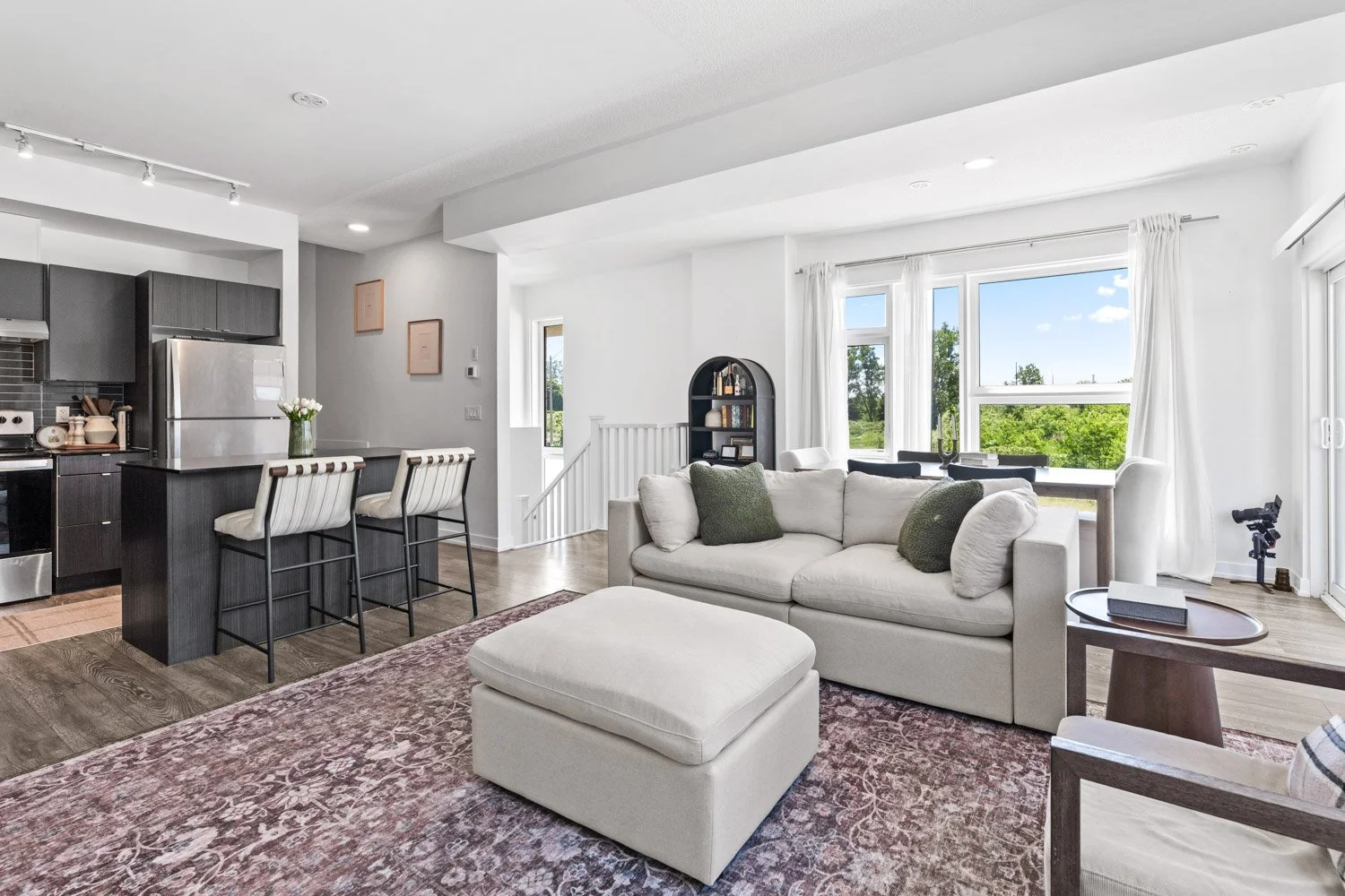 1121 Cooke Blvd_006.jpg