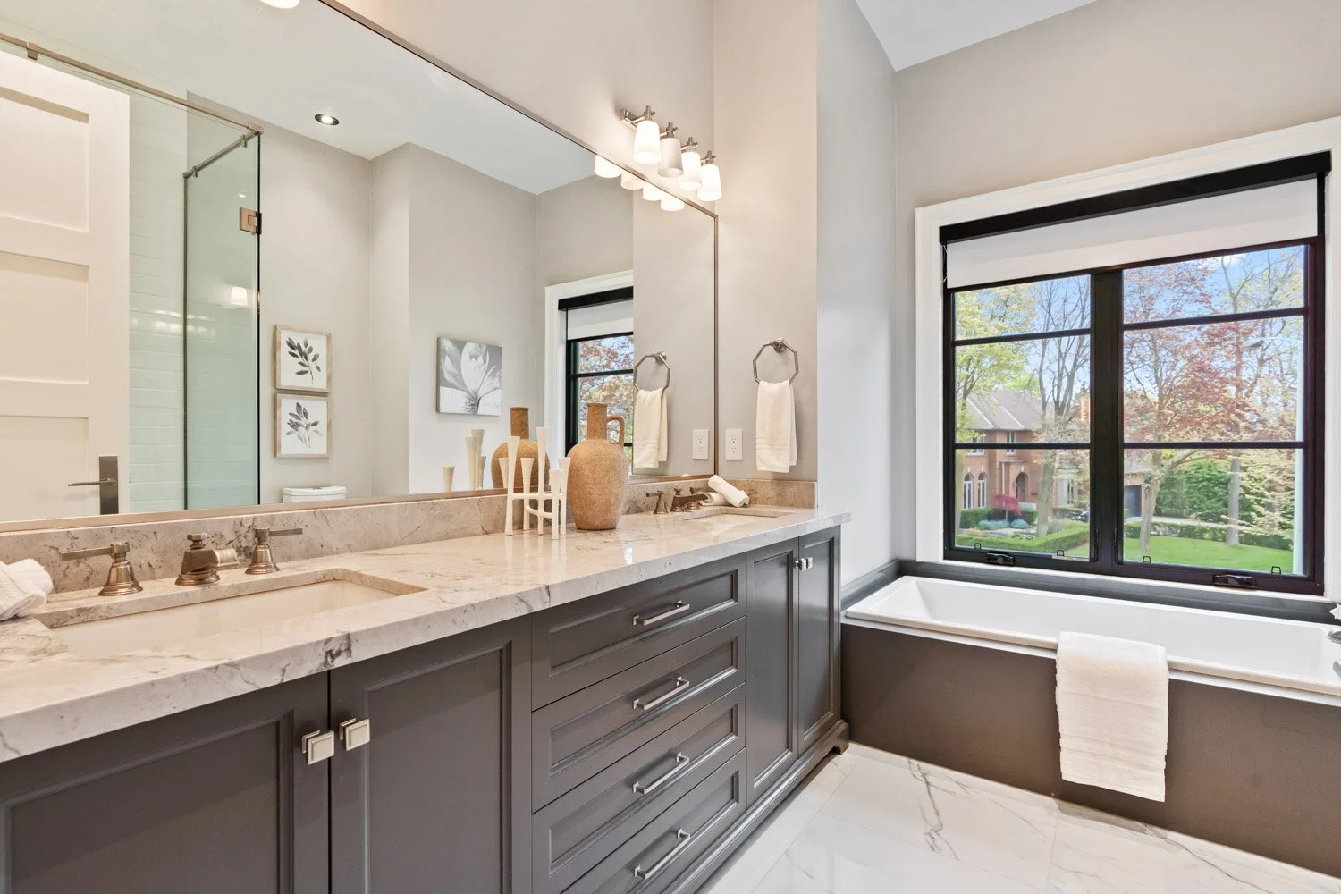 45 Norden Cres_048.jpg