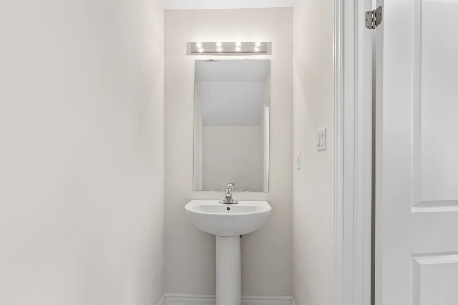 35 Knotsberry_014.jpg