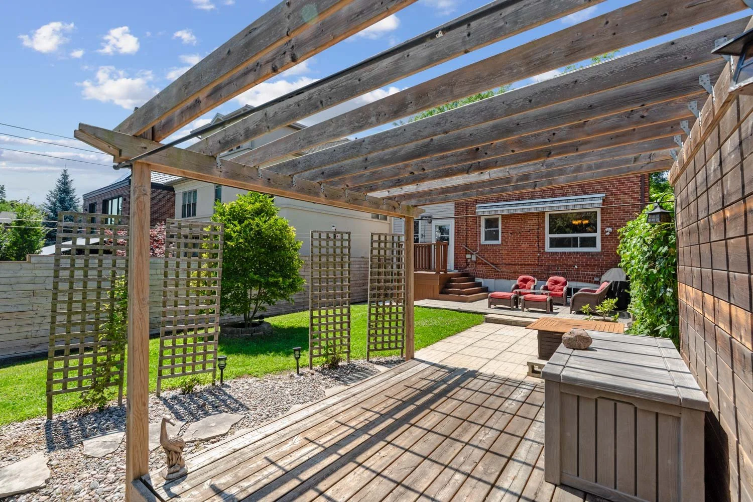 327 Bessborough_052.jpg