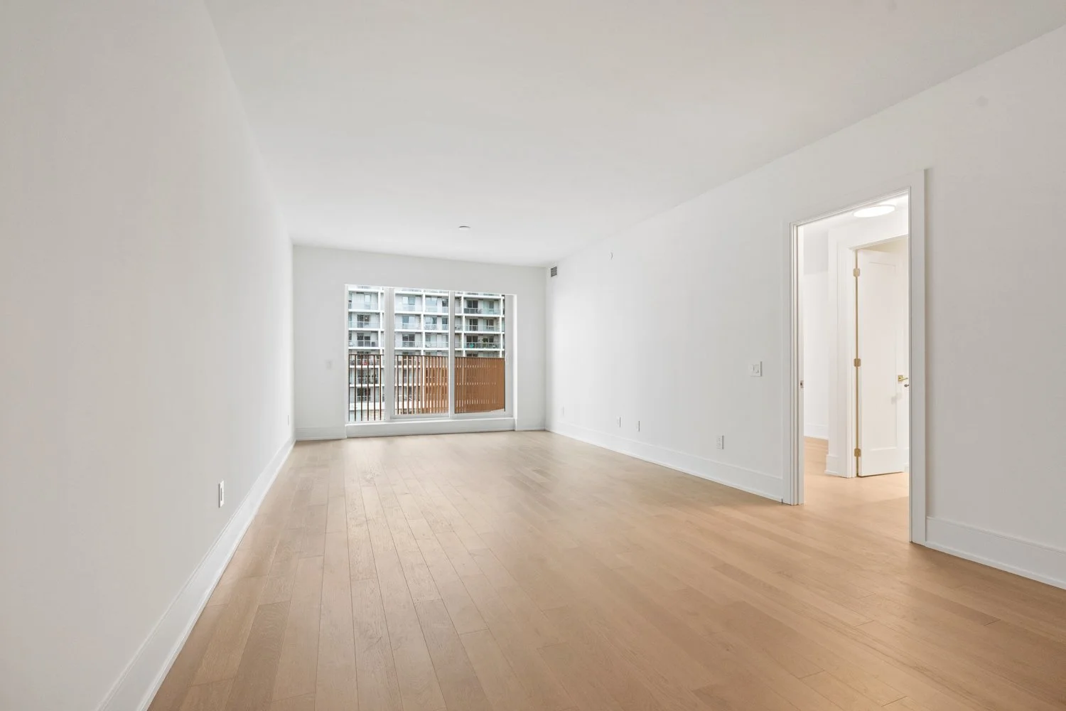 155 Merchants_021.jpg