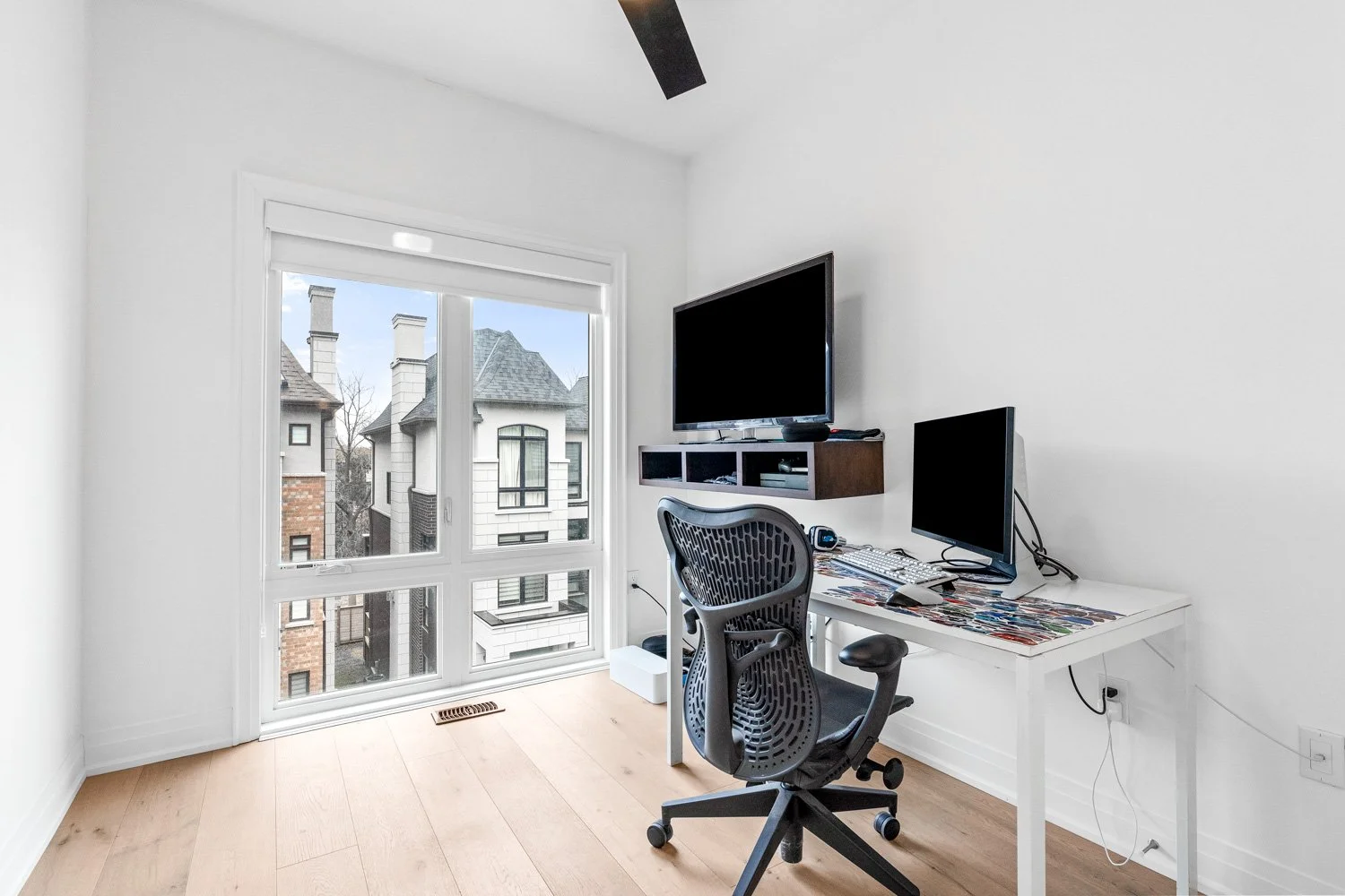 37 Globemaster Ln_029.jpg