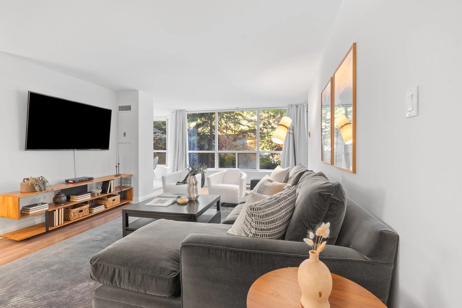 3800 Yonge_003.jpg