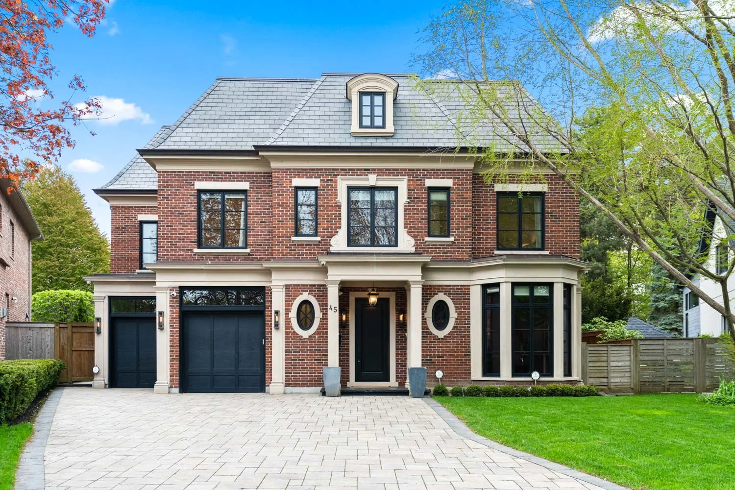45 Norden Cres_001.jpg